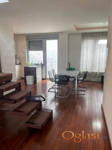 Izdavanje stanova Beograd Hram-Duplex penthouse,garaza,novogradnja